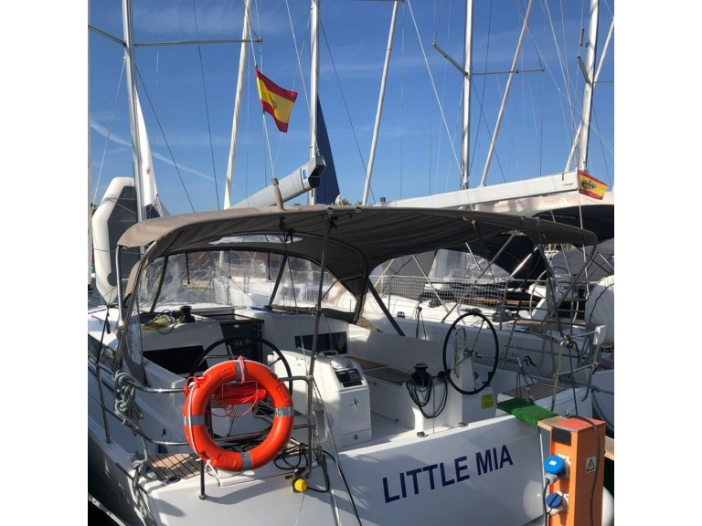 Sailboat for rent Marina del Sur at the best price