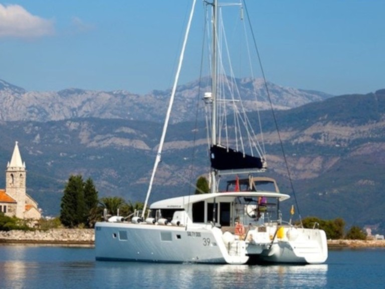 Lagoon Lagoon 39 in Préveza on SamBoat