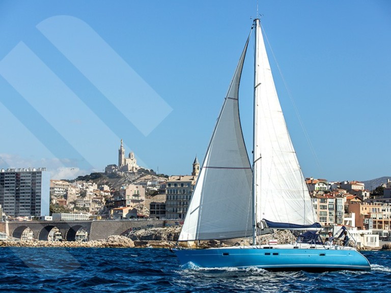 Rent a Bénéteau Oceanis 411 Marseille