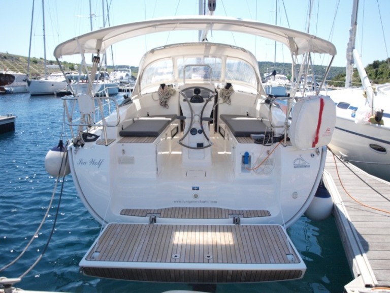 Yacht charter Primošten cheap Bavaria 36