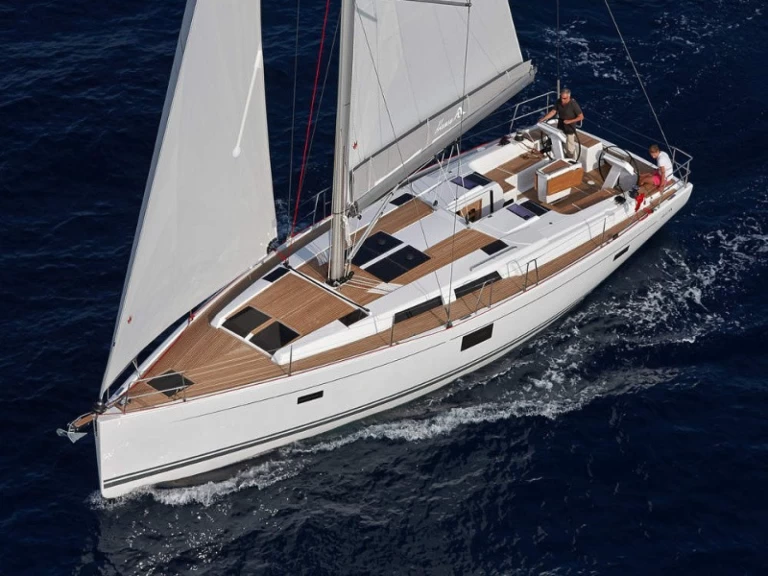 Hanse Hanse 455 in Alimos on SamBoat