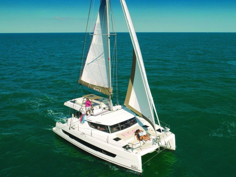 Catamaran for rent Pula at the best price