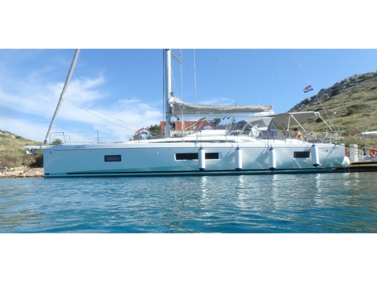 Yacht charter Jezera cheap Oceanis 51.1 First Line