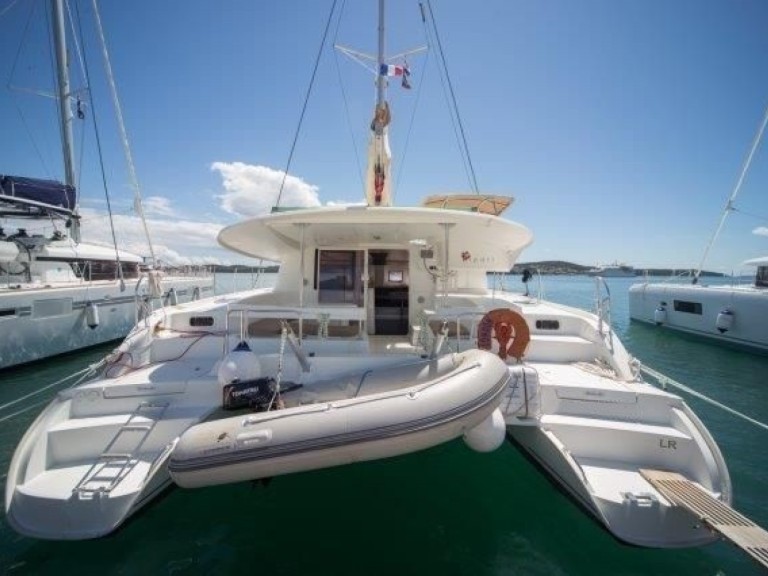 Yacht charter Roses cheap Lipari 41