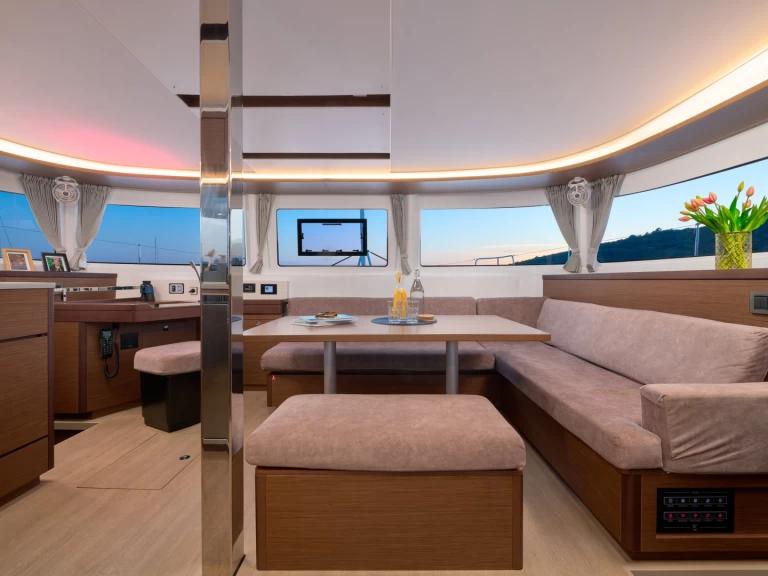 Lagoon Lagoon 46 in Trogir on SamBoat