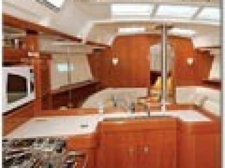 Sailboat rental with or without captain Bénéteau Cagliari