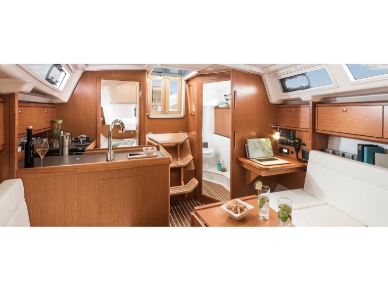 Sailboat rental with or without captain Bavaria San Vincenzo