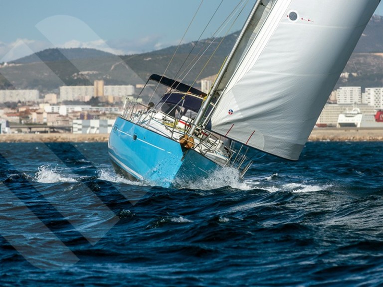Sailboat rental with or without captain Bénéteau Marseille
