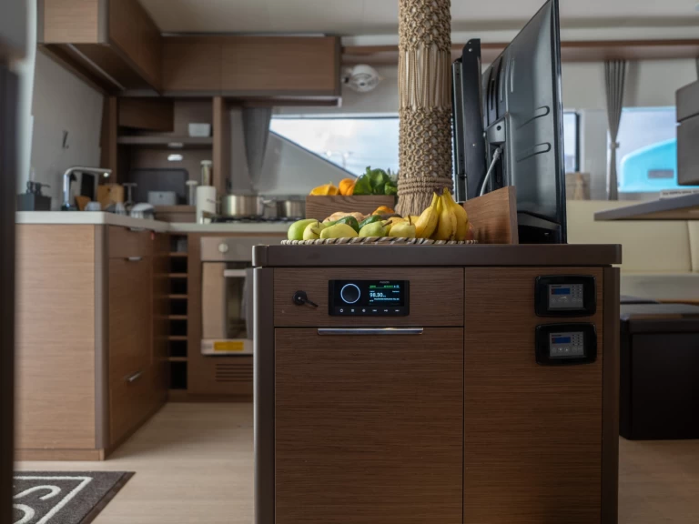 Lagoon Lagoon 50 in Pálairos on SamBoat