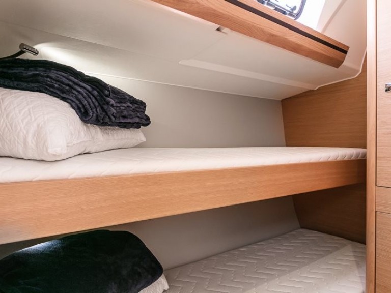 Bareboat Rental Sailboat Dufour with a boat licence