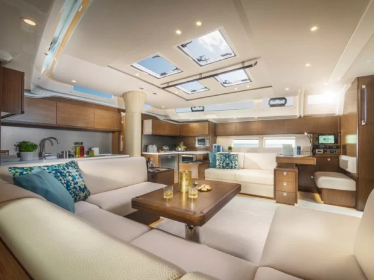 Sailboat rental in Alimos - Bavaria Bavaria C57