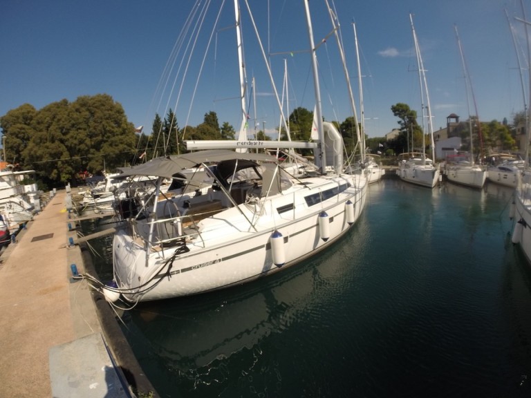 Sailboat for rent Zadar at the best price