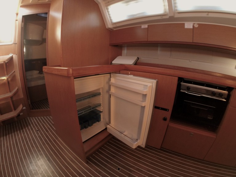 Bareboat Rental Sailboat Bavaria with a boat licence