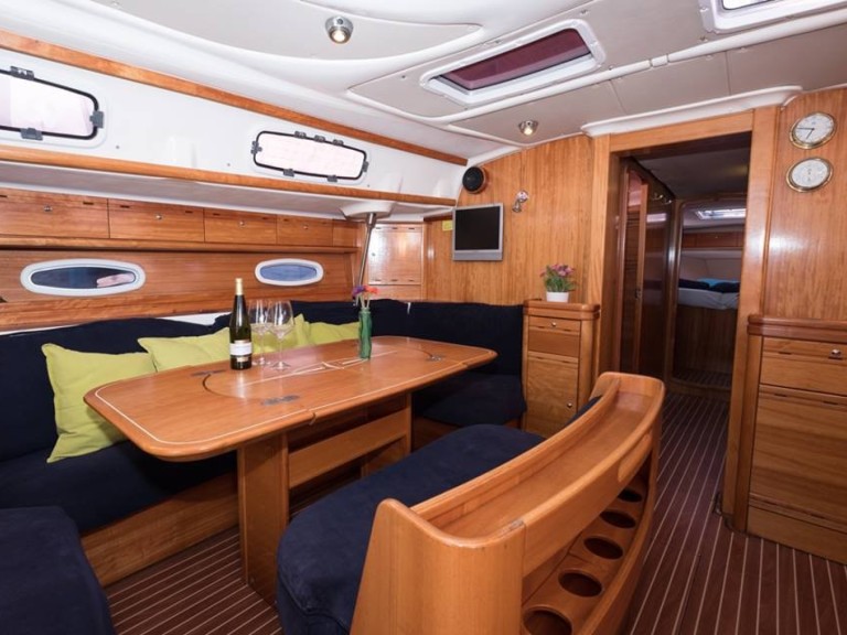 Bareboat Rental Sailboat Bavaria with a boat licence