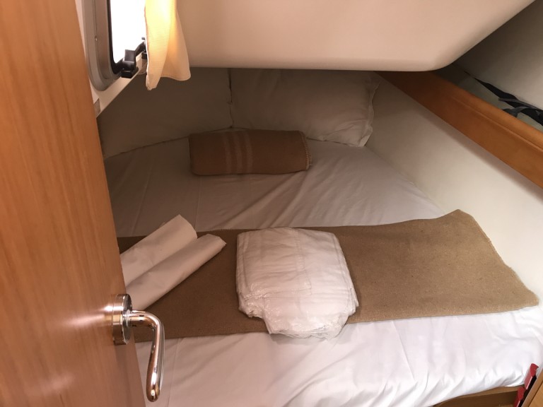 Sailboat rental with or without captain Jeanneau Cugnana Verde