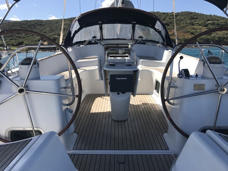 Jeanneau Sun Odyssey 54 DS charter bareboat or captained in  Cugnana Verde