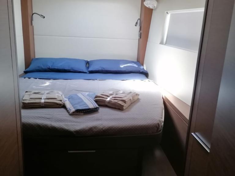 Bareboat Rental Catamaran Lagoon with a boat licence