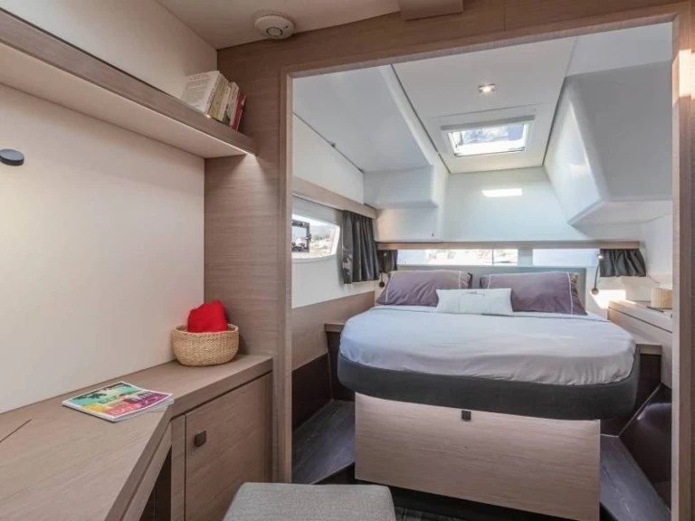 Catamaran rental with or without captain Fountaine Pajot Volos