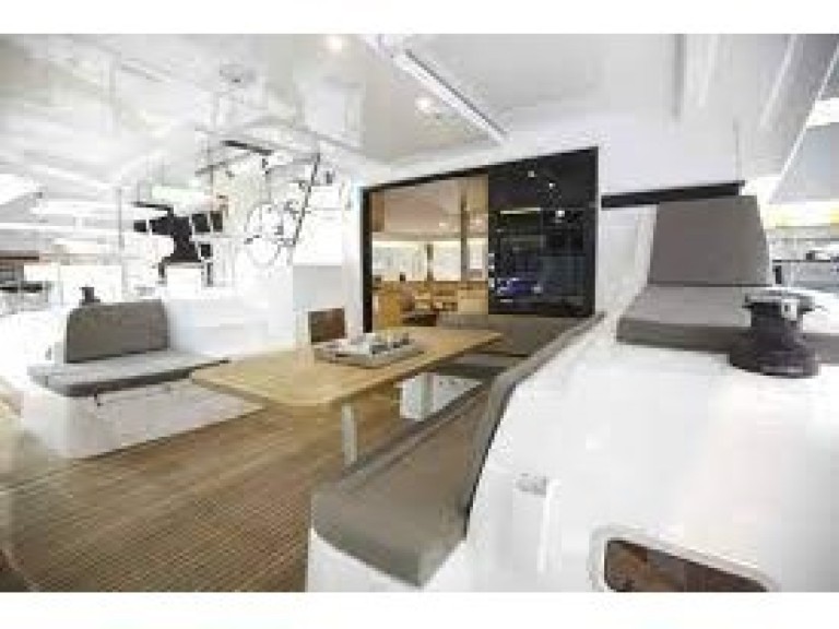 Boat rental Lagoon Lagoon 42 in Salerno on Samboat