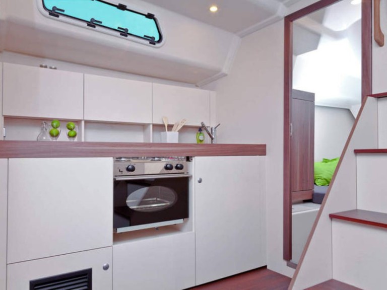 Sailboat rental in Lemmer - Dehler Varianta 44