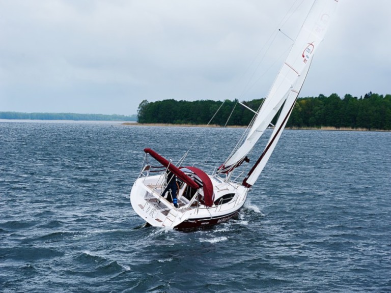 Sailboat rental in Wilkasy - Northman Maxus 33.1 RS Prestige +