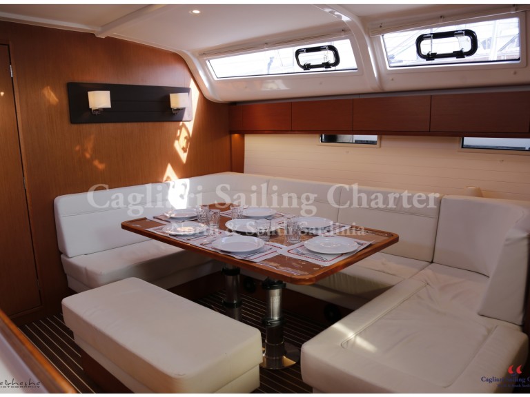 Yacht charter Cagliari cheap Cruiser 51