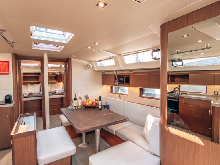 Yacht charter Alimos cheap Oceanis 46.1