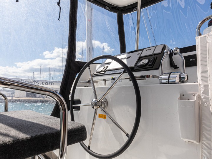 Boat rental Lagoon Lagoon 42 in Rogoznica on Samboat