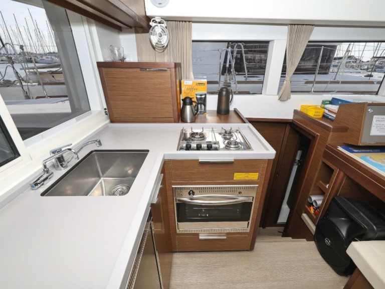 Bareboat Rental Catamaran Lagoon with a boat licence