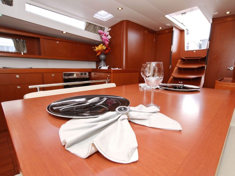 Sailboat rental in Sukošan - Bénéteau Oceanis 48