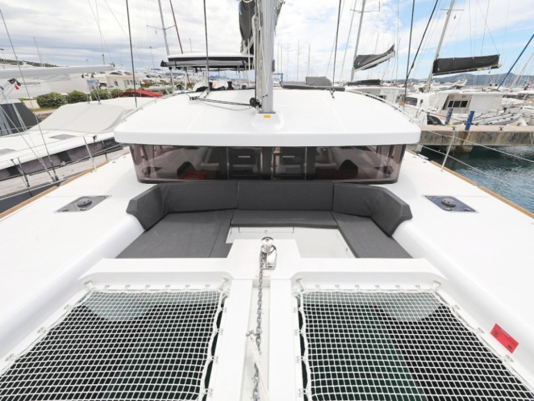 Catamaran rental in D-Marin Dalmacija Marina - Lagoon Lagoon 450 Sport Top