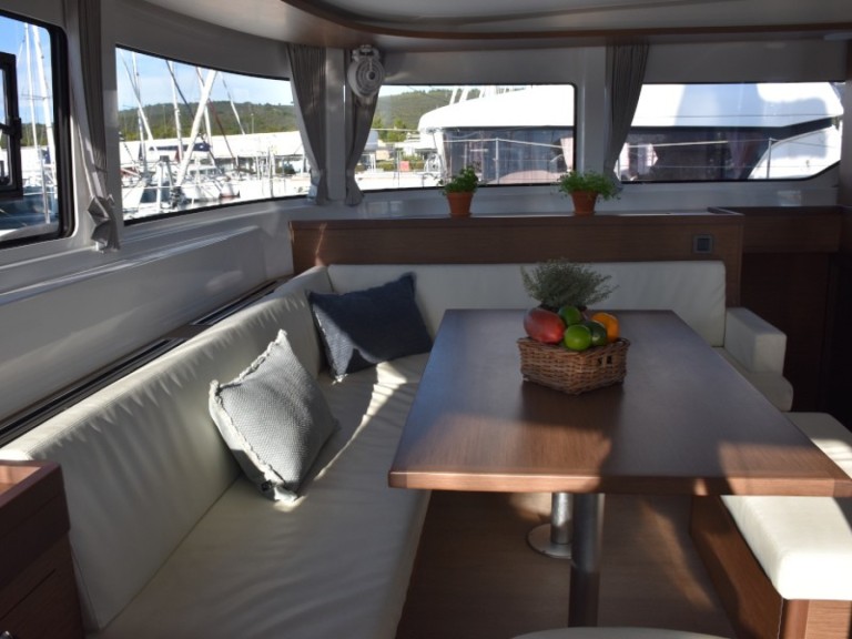 Rent a Lagoon Lagoon 46 Sukošan