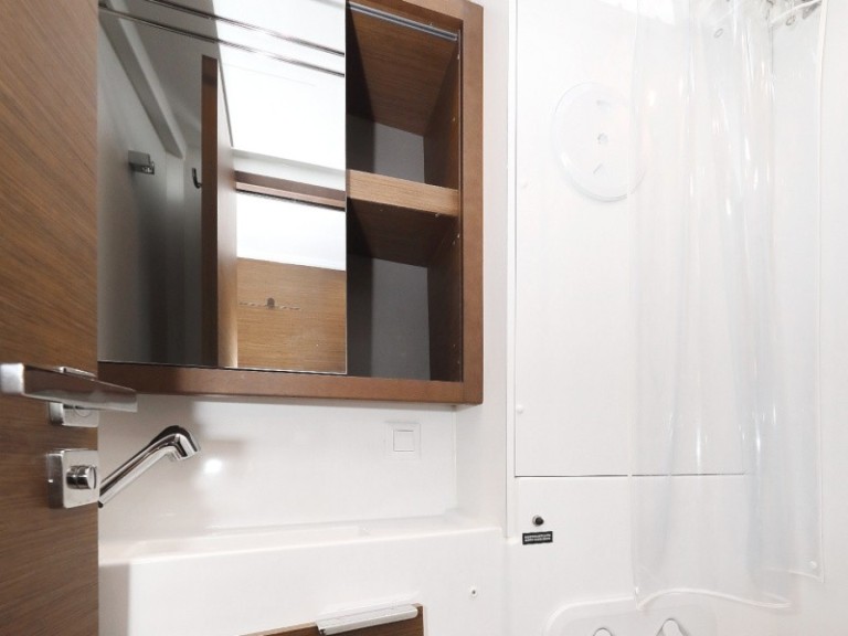 Catamaran rental with or without captain Lagoon Sukošan