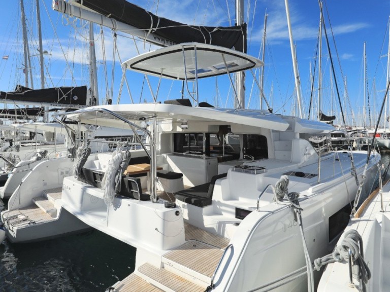 Bareboat Rental Catamaran Lagoon with a boat licence