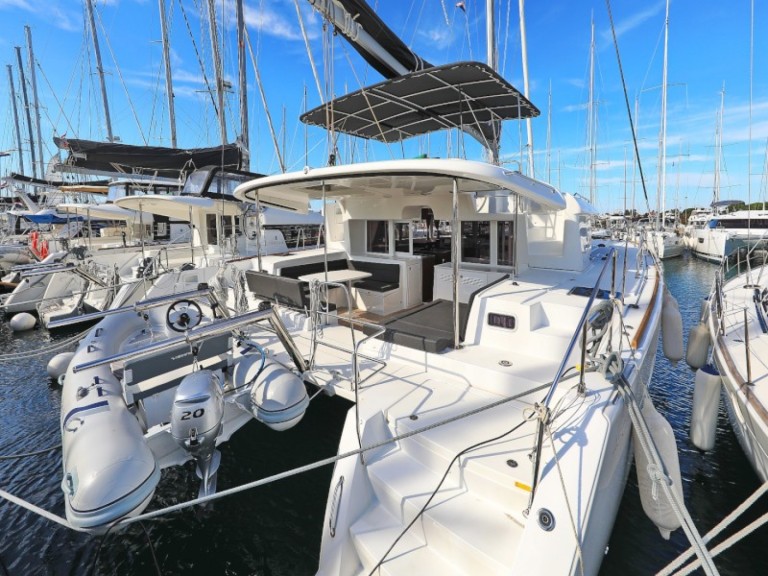 Lagoon Lagoon 450 F charter bareboat or captained in  Sukošan