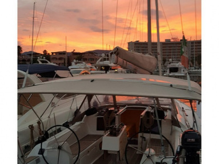 Yacht charter Furnari cheap Dufour 382 Grand Large