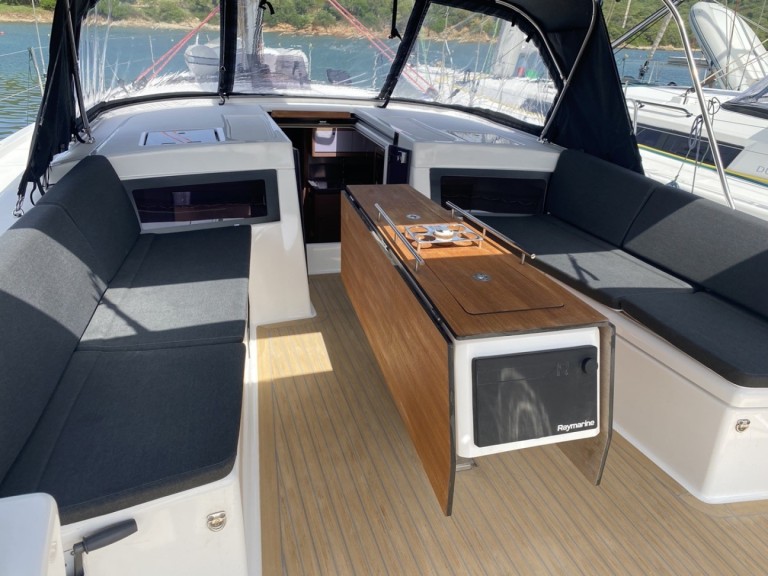 Bareboat Rental Sailboat Dufour with a boat licence