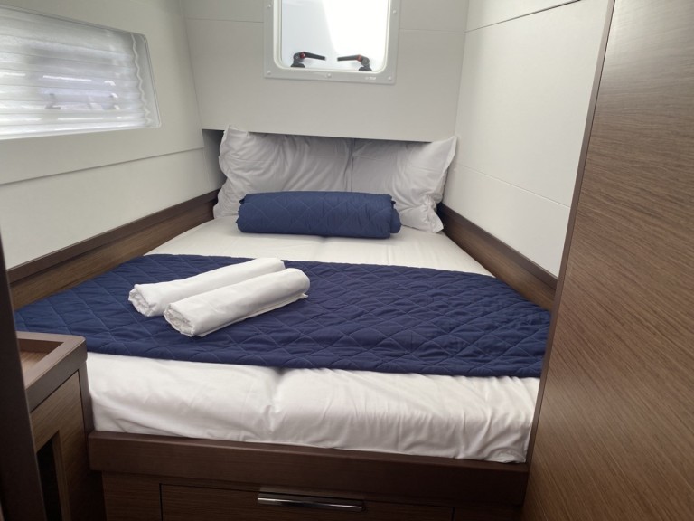 Boat rental Lagoon Lagoon 40 in Cugnana Verde on Samboat