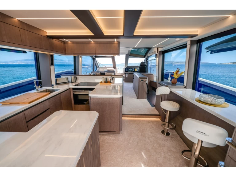 Yacht charter Seget Donji cheap Galeon 640 Fly