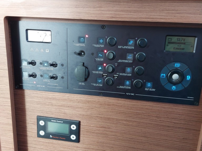 Catamaran rental with or without captain Lagoon Sukošan