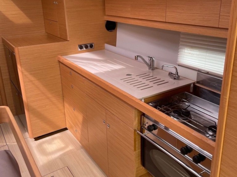 Bareboat Rental Sailboat Dufour with a boat licence