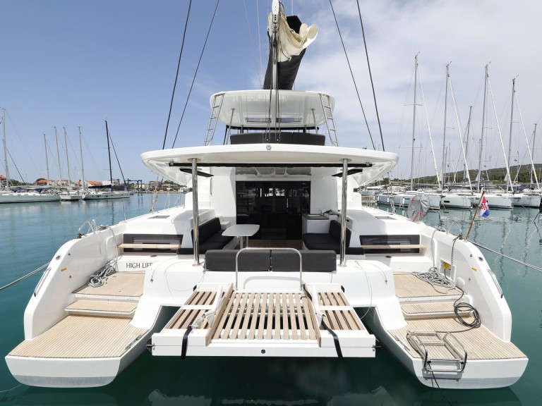 Lagoon Lagoon 50/6 cab in Sukošan on SamBoat