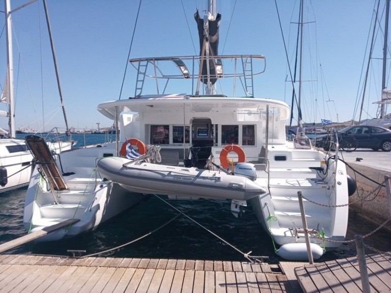 Bareboat Rental Catamaran Lagoon with a boat licence