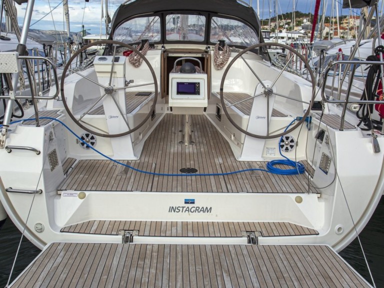 Bavaria Cruiser 41 in Zadar on SamBoat
