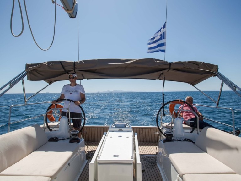 Rent a Jeanneau Sun Odyssey 440 Alimos