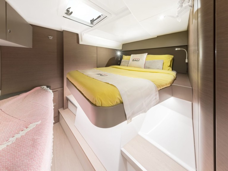 Bareboat Rental Catamaran Bali with a boat licence