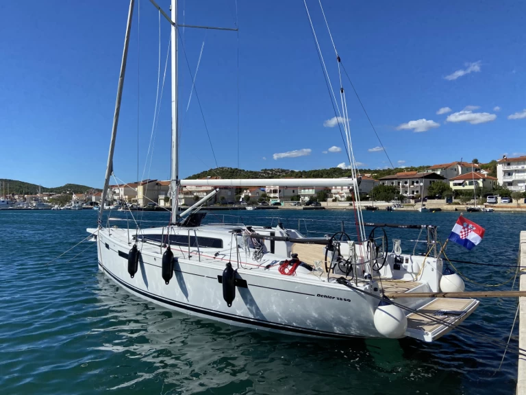 Dehler Dehler 38 SQ in Jezera on SamBoat