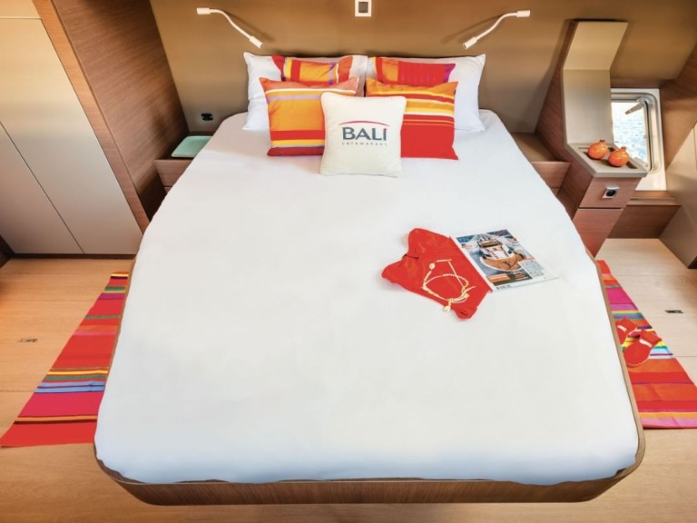 Bareboat Rental Catamaran Bali with a boat licence