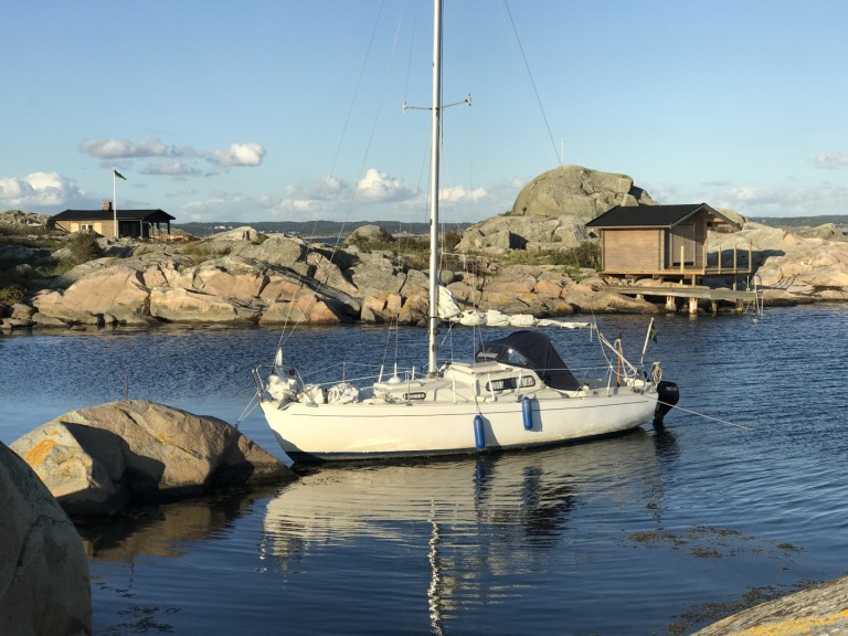 Yacht charter Göteborgs stad cheap Viggen 23