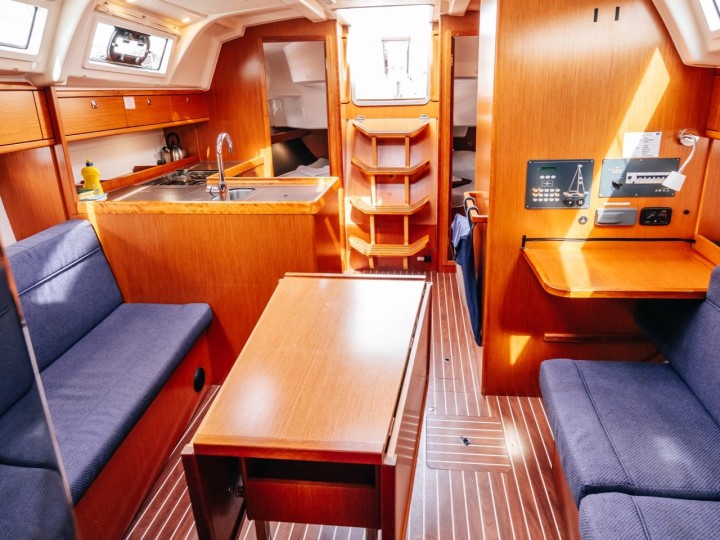 Bareboat Rental Sailboat Bavaria with a boat licence